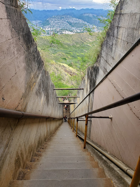 diamond head steps