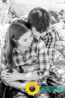 Aris Affairs Photography can choose the right pose for your photo shoot in Prescott