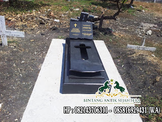 Makam Granit Kristen