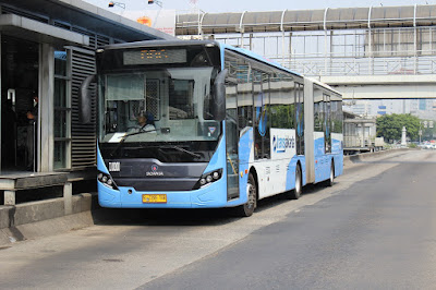 Transjakarta Buka Lowongan Kerja Lulusan SMK hingga S2