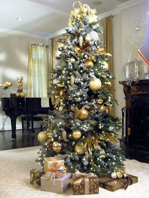 Gambar Pohon Natal Indah Sekali