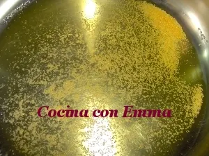 Arroz rápido con calamares en su tinta