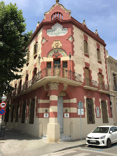 Sabadell. Hotel Suís