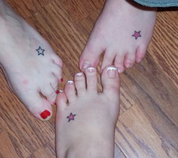 Lovely and cute stars tattoo designs on feet for girls