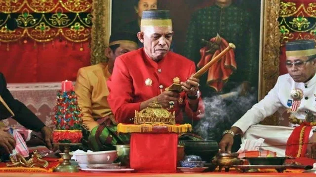 tradisi-unik-idul-adha-indonesia