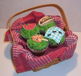 Picnic cupcakes