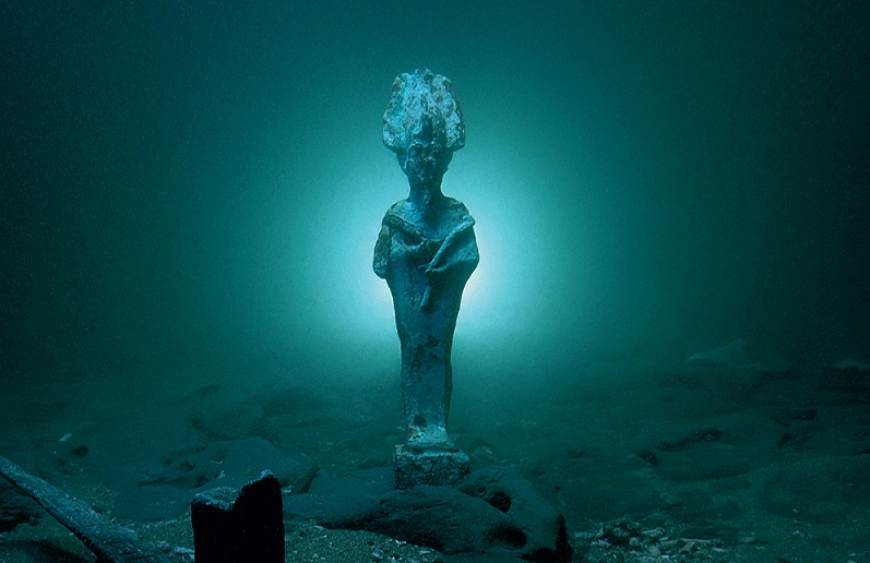 'Osiris, Sunken Mysteries of Egypt' at the Arab World Institute, Paris