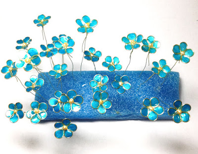 Forget-Me-Not resin kanzashi