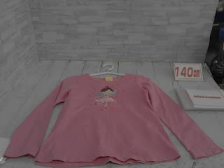 中古品　子供服　140㎝　ミキハウス　ピンク　長袖Ｔシャツ　398円