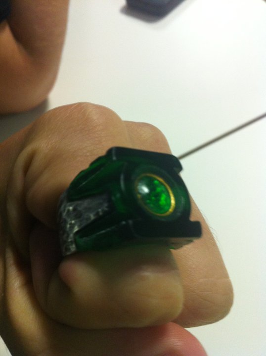 green lantern ring prop. these Green Lantern ring