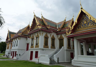 Wat Benchamabophit o el Templo de Mármol, Bangkok.