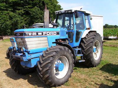 Ford Tw-25