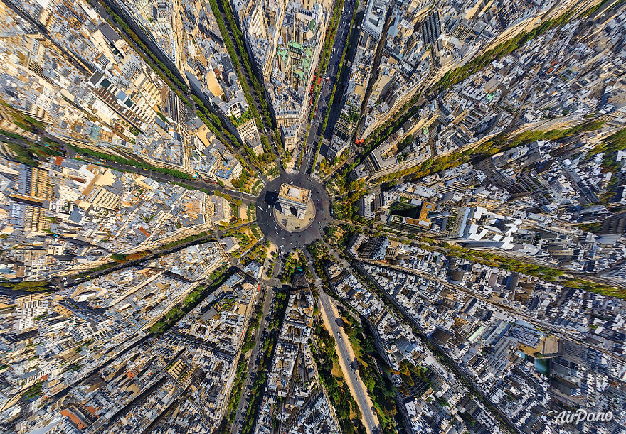 Beautiful Panoramic Pictures Of 20 Famous Cities - Paris, France