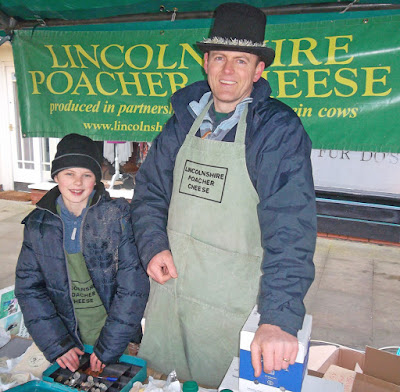 Picture one: Christmas Farmers' Market in Brigg DN20 8E - Nigel Fisher's Brigg Blog