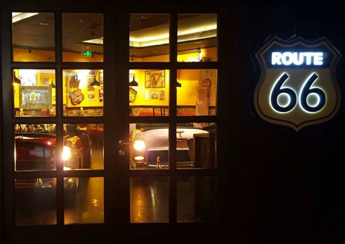 مطعم روت 66