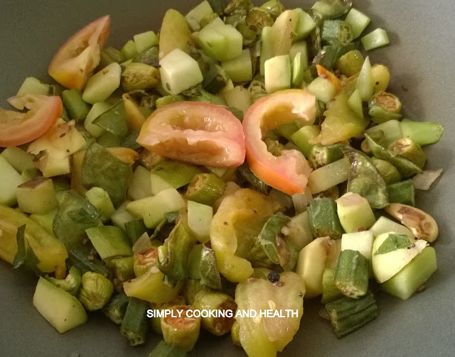 stir frying Mixed vegetables