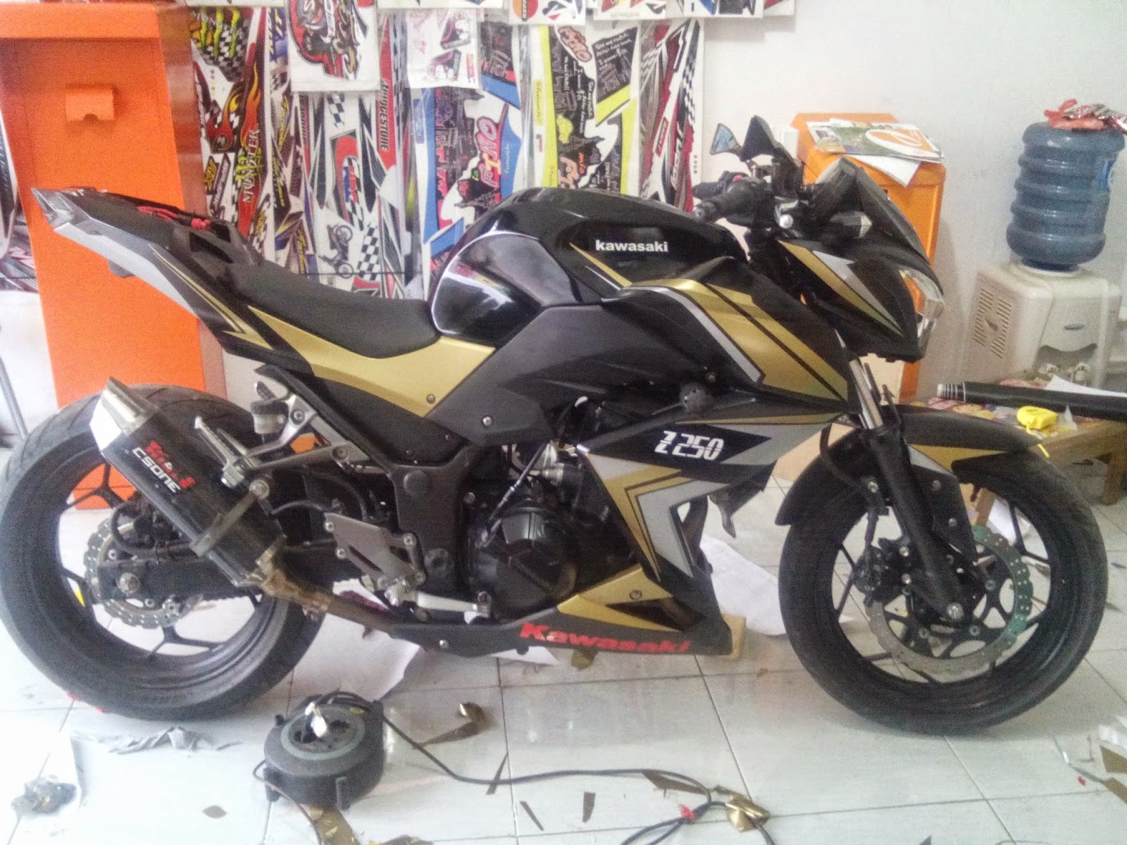 Download Koleksi 94 Modifikasi New Vixion Cutting Sticker Terunik