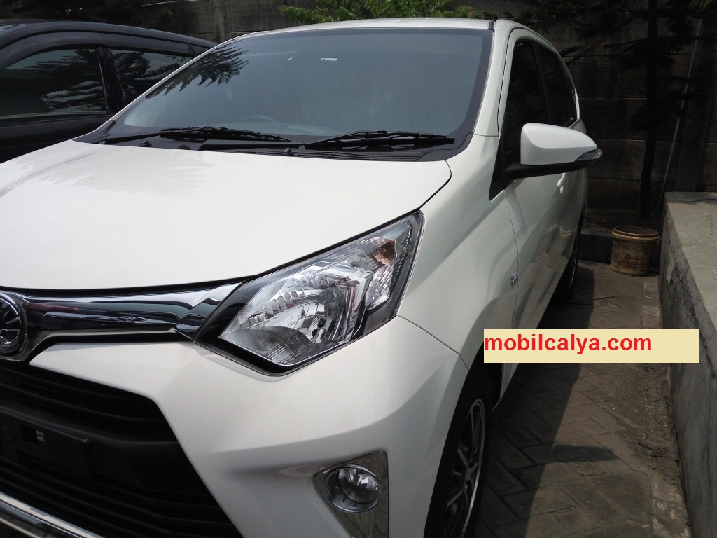 Ini Dia Kumpulan Foto Video Toyota Calya Putih White Lengkap 2016