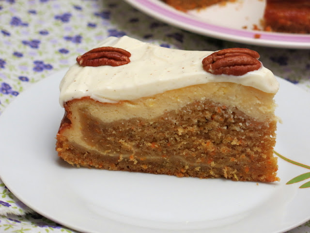 CARROTCAKE CHEESECAKE