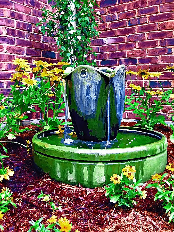 Bubbling Urns - A Summertime Joy for Your Garden