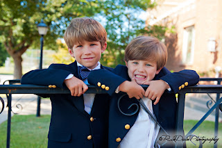 Wedding Photographers in Charleston Featuring Royal Blue Themes