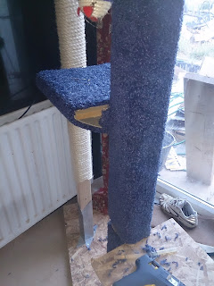 DIY cat tree scratcher scratching post platform climbing carpet homemade handmade