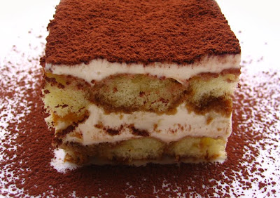 Articole culinare : Tiramisu cu rom