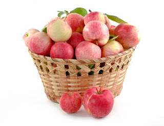 सेब में छिपा है स्वास्थ्य का राज , Apple Benefits in Hindi, apple benefits, सेब के फायदे , seb khane ke fayde, seb ke fayde, healthy apple,  Impressive Health Benefits of Apples, seb ke gun, seb se labh, swasthya vardhak seb phal, सेब स्वास्थ्य वर्धक फल
