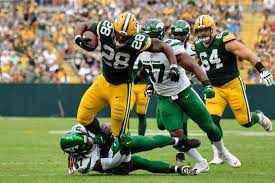 Aaron Rodgers and Packers are double-digit underdogs for 1st time in his career -