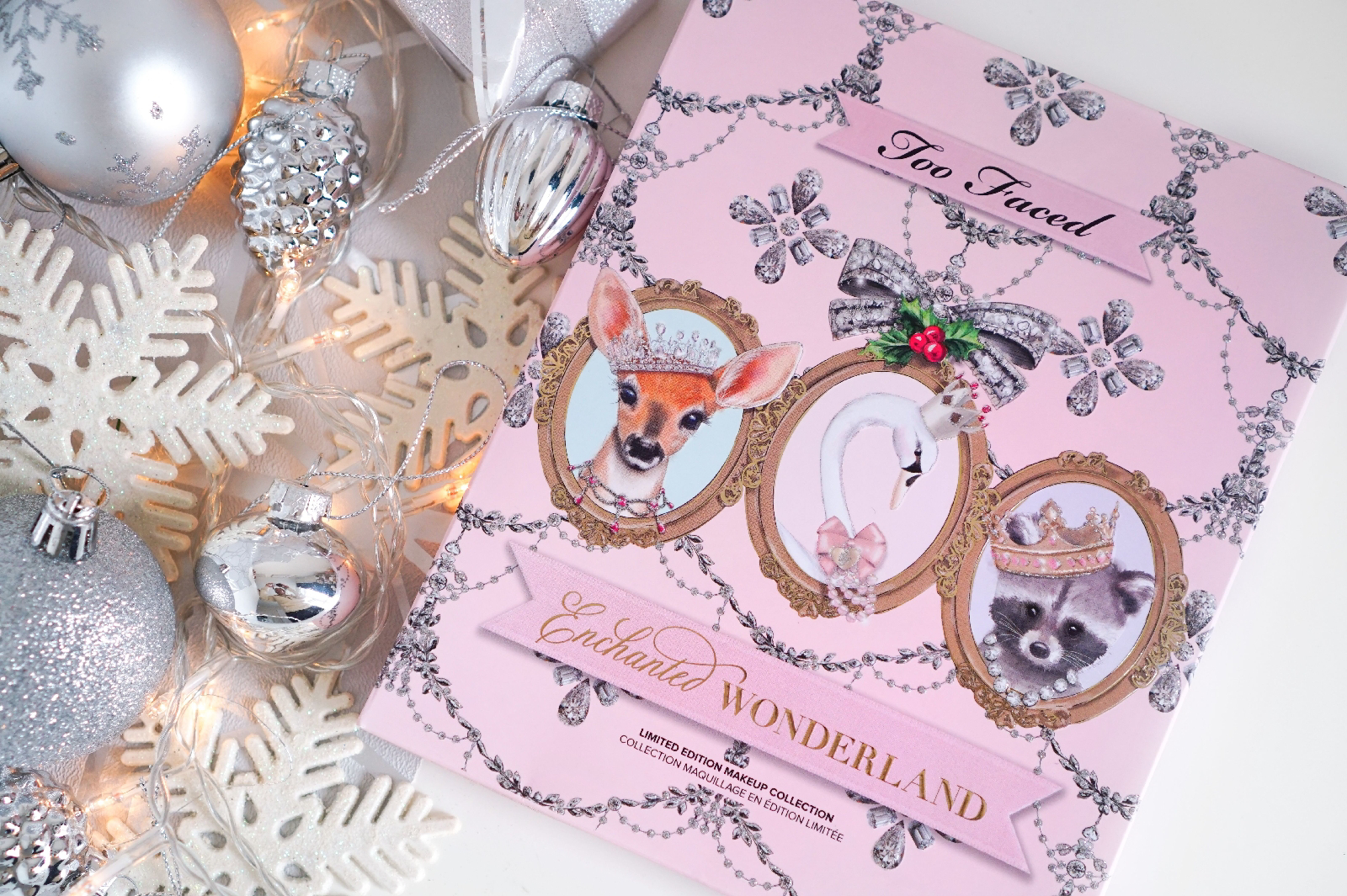 Too Faced Enchanted Wonderland Gift Set