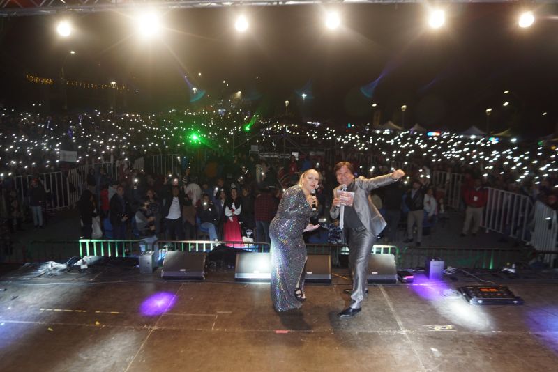 Más de 12 mil personas en la primera noche del Festival Internacional en Puyehue