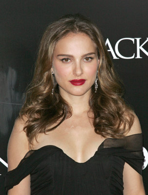 black swan makeup natalie portman. Makeup artist Jeanine Lobell