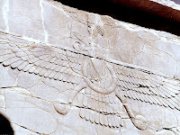 bas-relief zaratoustra