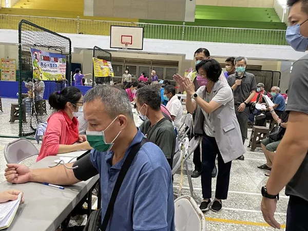 ▲彰化縣長王惠美表示，定期篩檢是防治癌症發生最有效的方法，縣政府規劃「健康振興劵」活動，篩檢越多送越多，最多可領5張健康禮券，希望大家在防疫同時也要照顧好自身的健康。 （圖／記者林明佑翻攝）