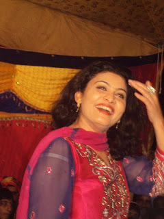 nighat naaz sindhi singer