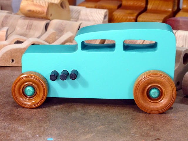 20170521-152610 Etsy - Wooden Toy Car - Hot Rod Freaky Ford - 32 Sedan - MDF - Air Brushed Acrlyic