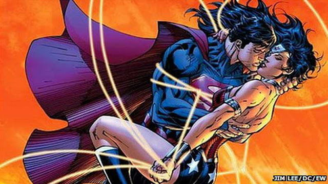Gambar Wonder Woman Dan Superman