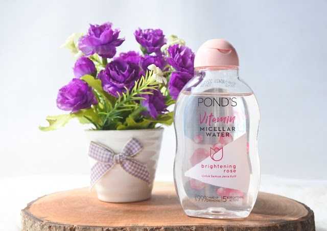 Pond’s Vitamin Micellar Water – Brightening Rose