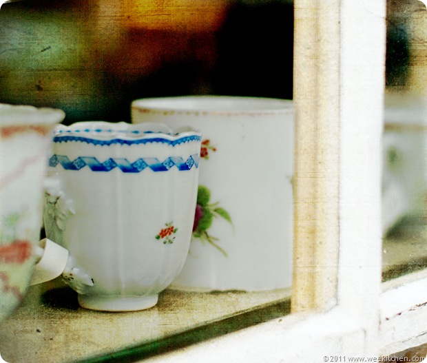 11-06-10-antique-cups