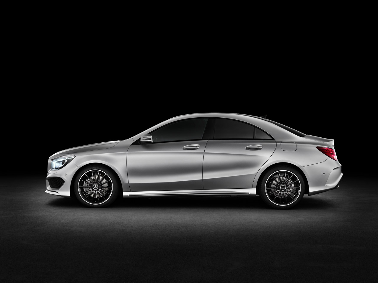 2014 Mercedes-Benz CLA 250