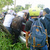 Mobil Tabrak Pohon di Palima