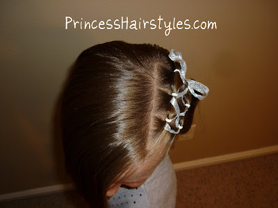 hairstyle using ribbons