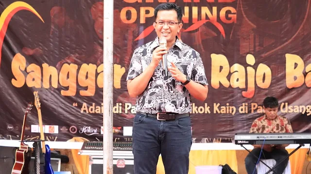 Wawako Erwin Yunaz Resmikan Grand Opening Sanggar Seni Rajo Batuah