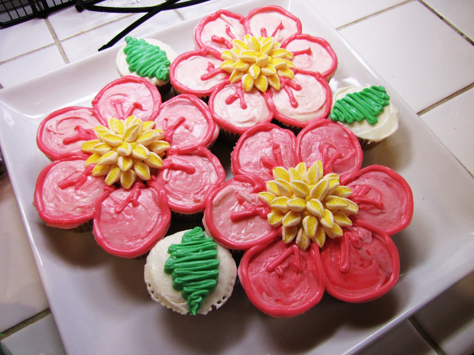 cupcake+flowers2