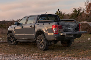 Ford Ranger Wolftrak Double Cab (2022) Rear Side