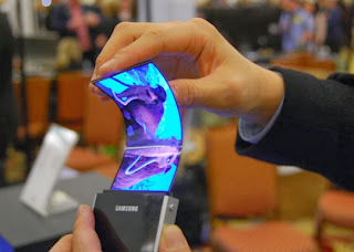 Flexible display Smartphone Exhibition in next month By SAMSUNG