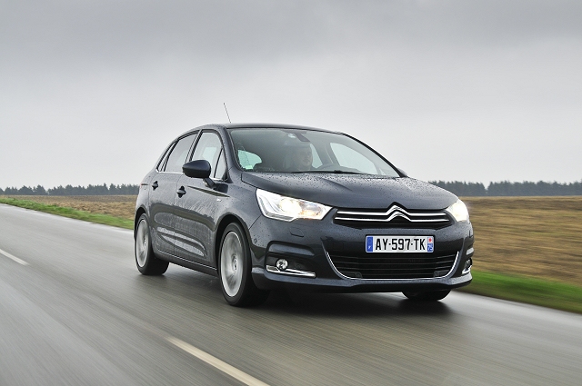 [2011 Citroen C4 e-Hdi Photos]