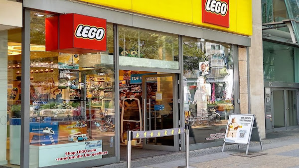 Fachada loja da Lego em Berlim