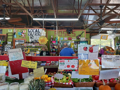 Rosie's Farm Market in Mullica Hill, New Jersey