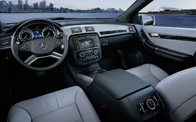 2011 mercedes benz r class interior